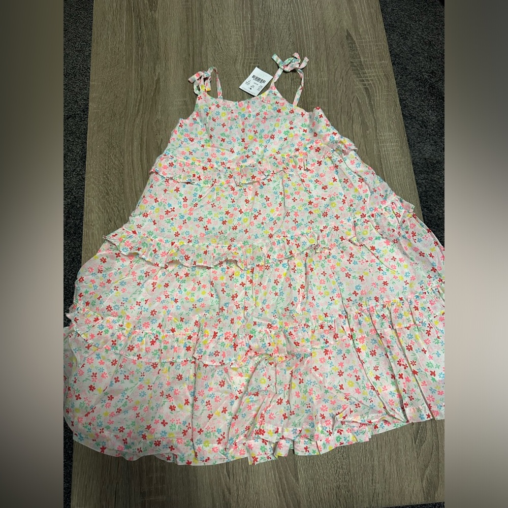 Girls floral and flowy spaghetti strap dress. NWT